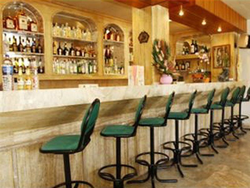 לאמפי Frosini Hotel מראה חיצוני תמונה